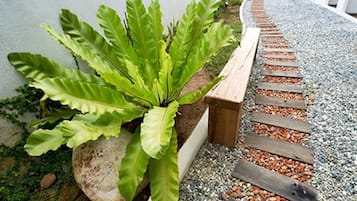 Perincian bahagian luar