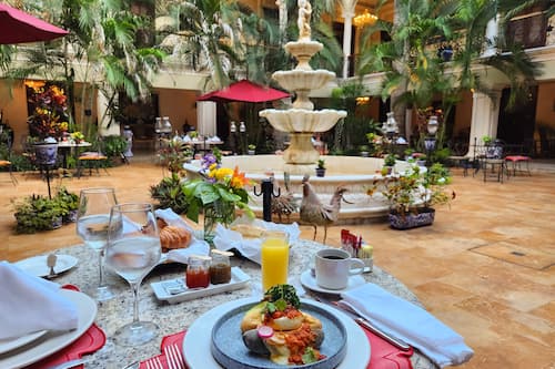 Free daily full breakfast