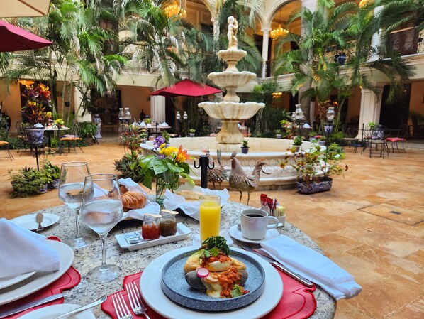 Free daily full breakfast