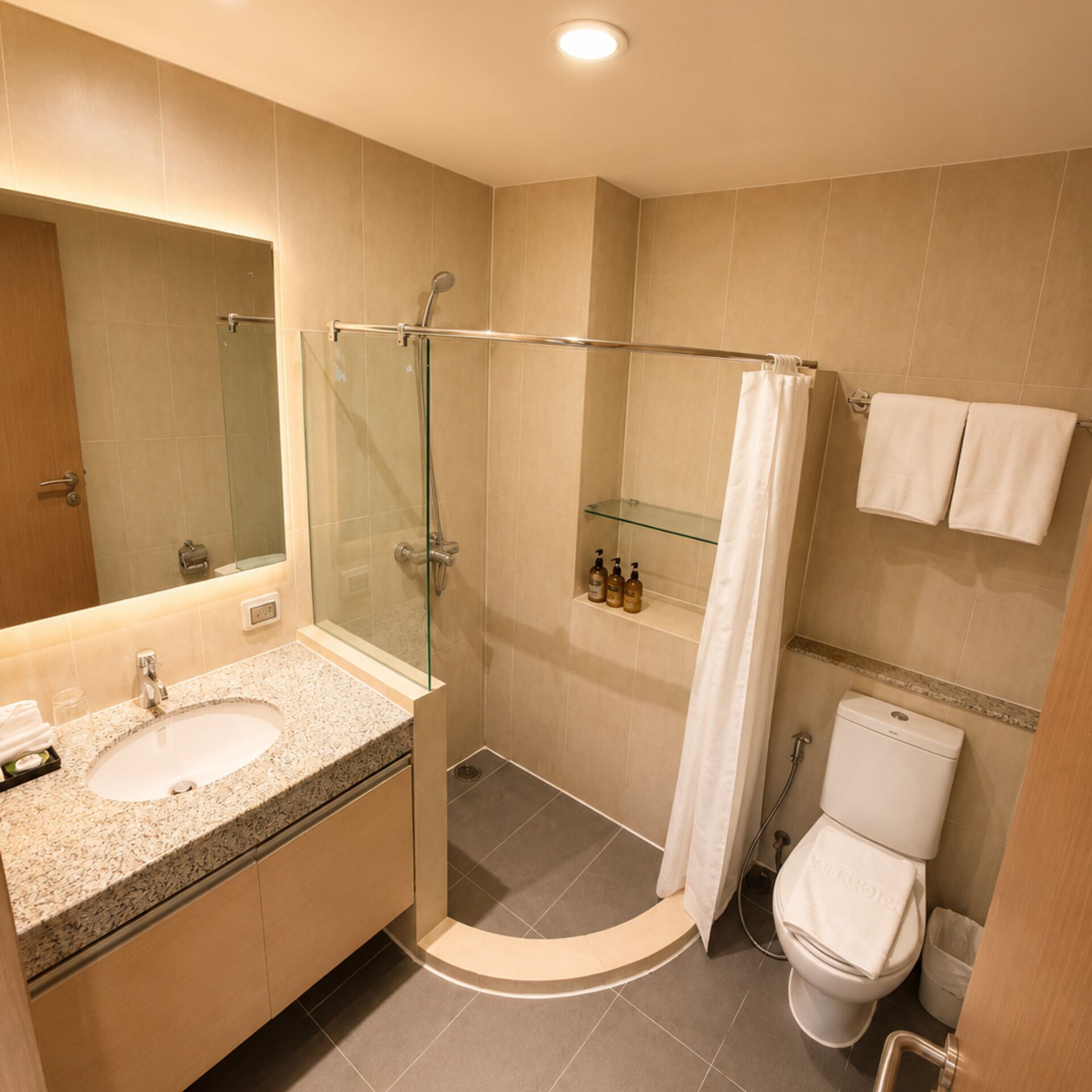 Shower, free toiletries, hair dryer, towels