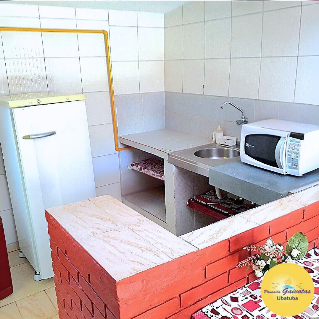 Geladeira, micro-ondas, liquidificador, mixer de alimentos