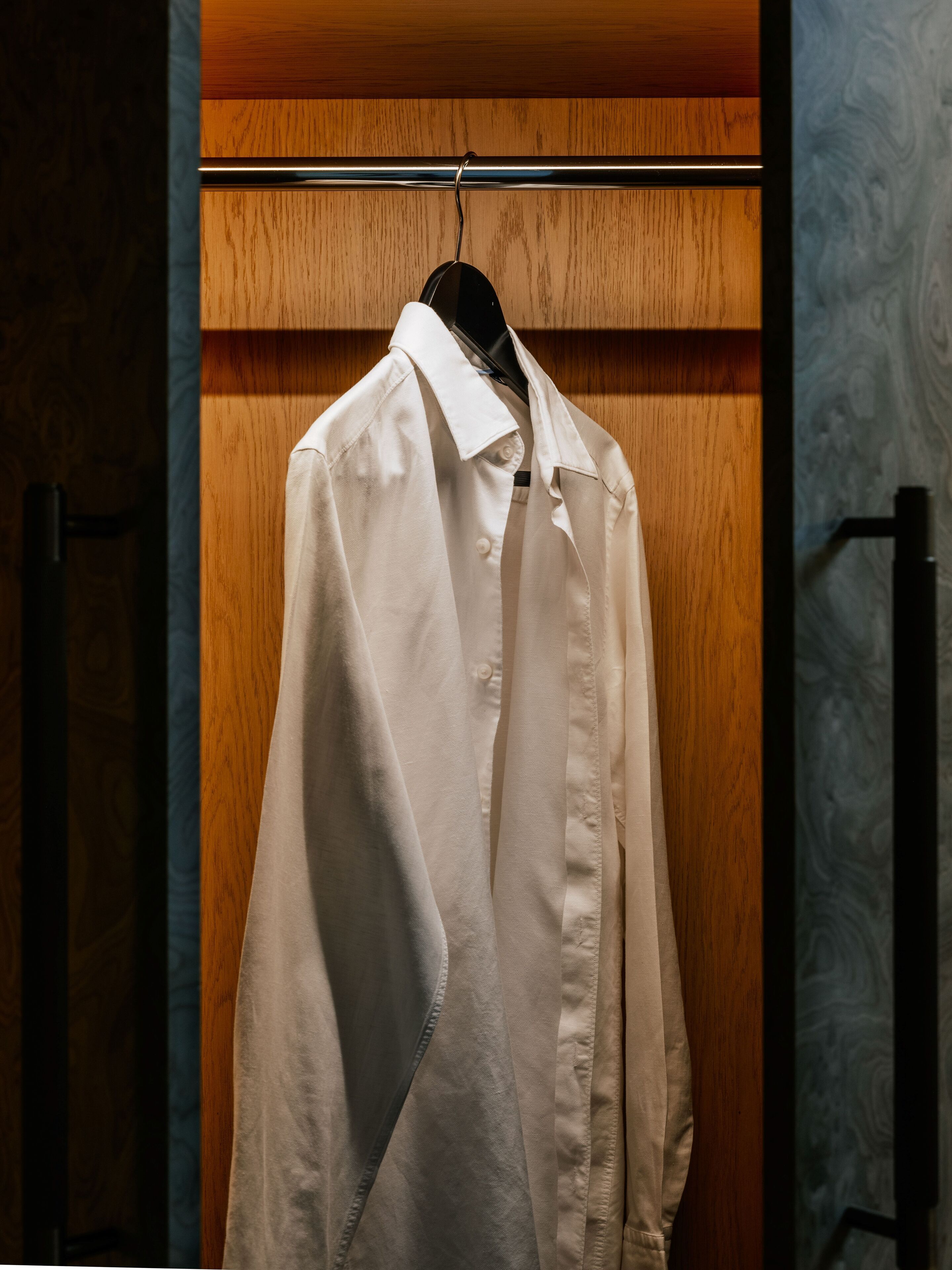 executive suite | living area | 50-inch led tv with cable channels, video game console, heated floors