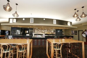 Lunch and dinner served - The Lakes Hotel (The Entrance)