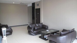 Kawasan tempat duduk lobi