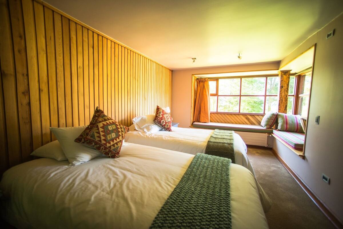 double room | 2 bedrooms, premium bedding, in-room safe, soundproofing