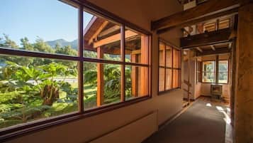 Double Room | Hallway