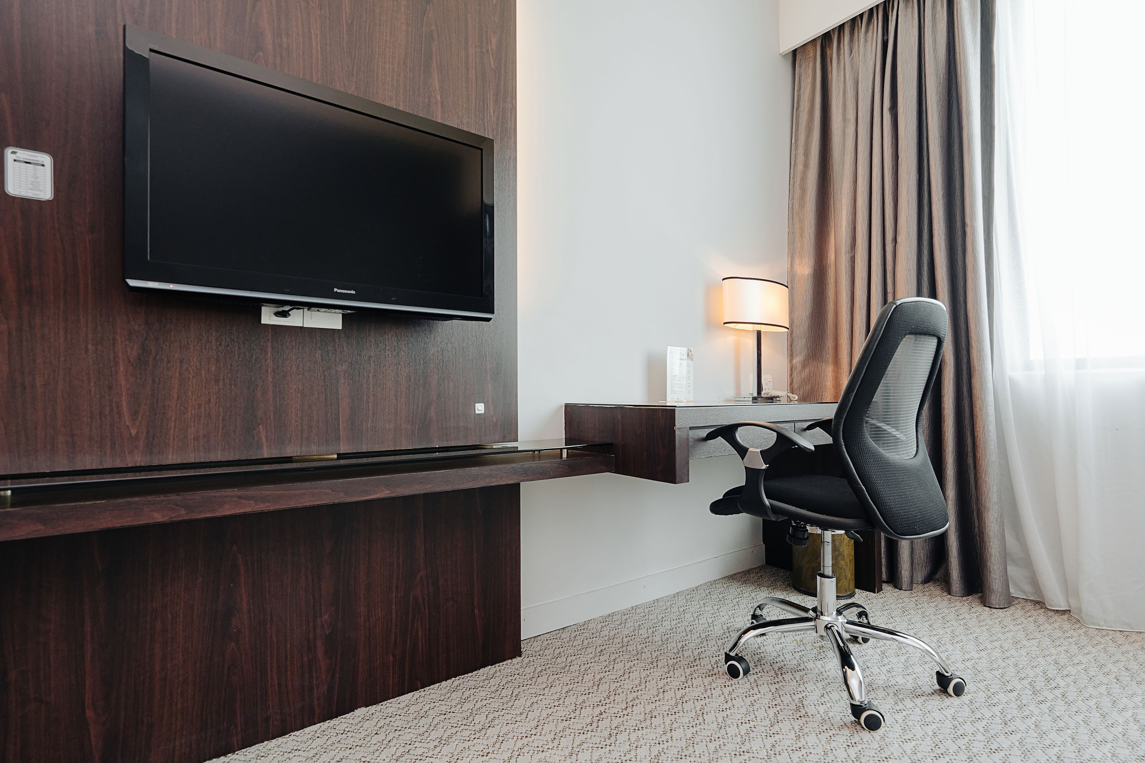 family suite | room amenity