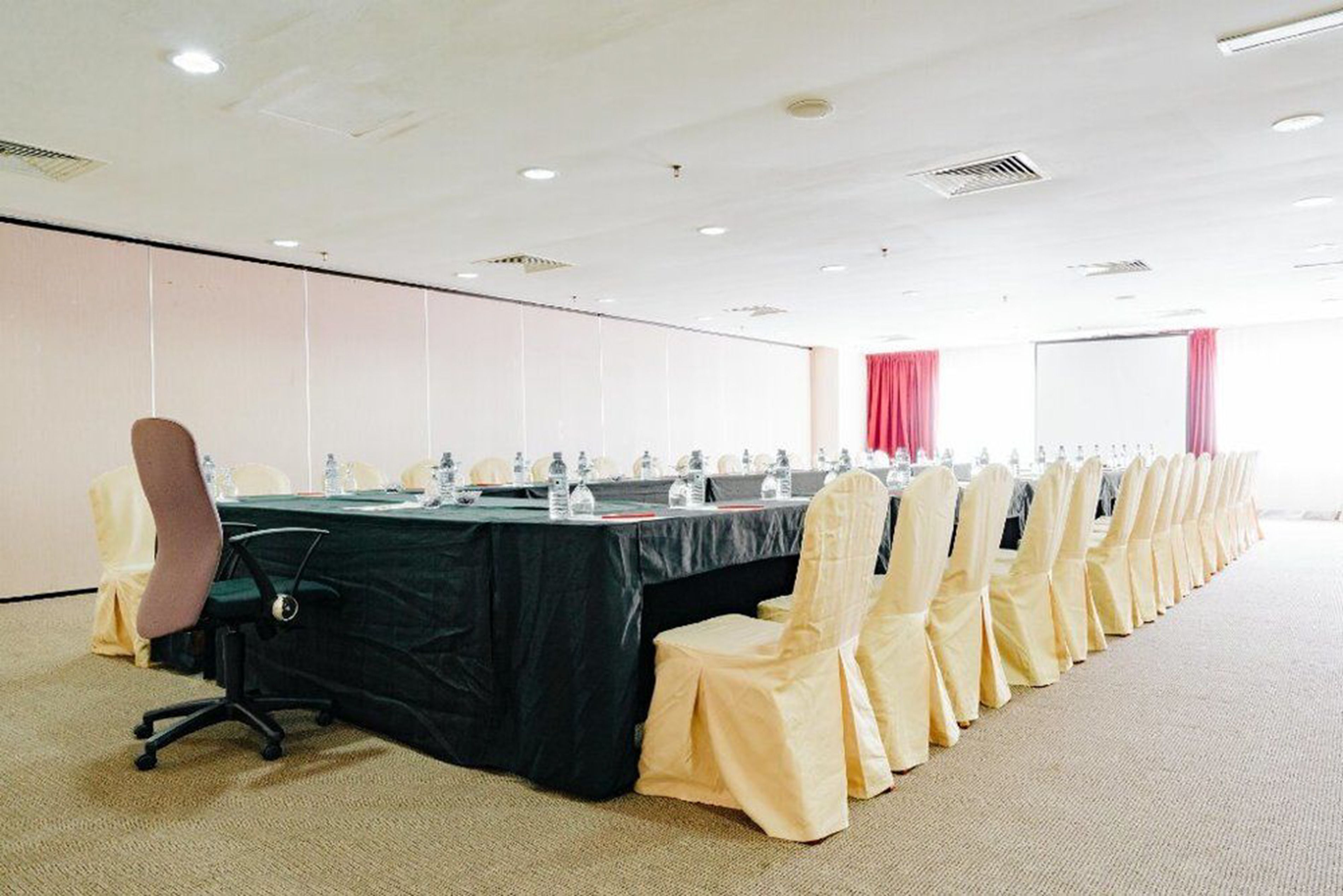 สถานที่จัดงานประชุม