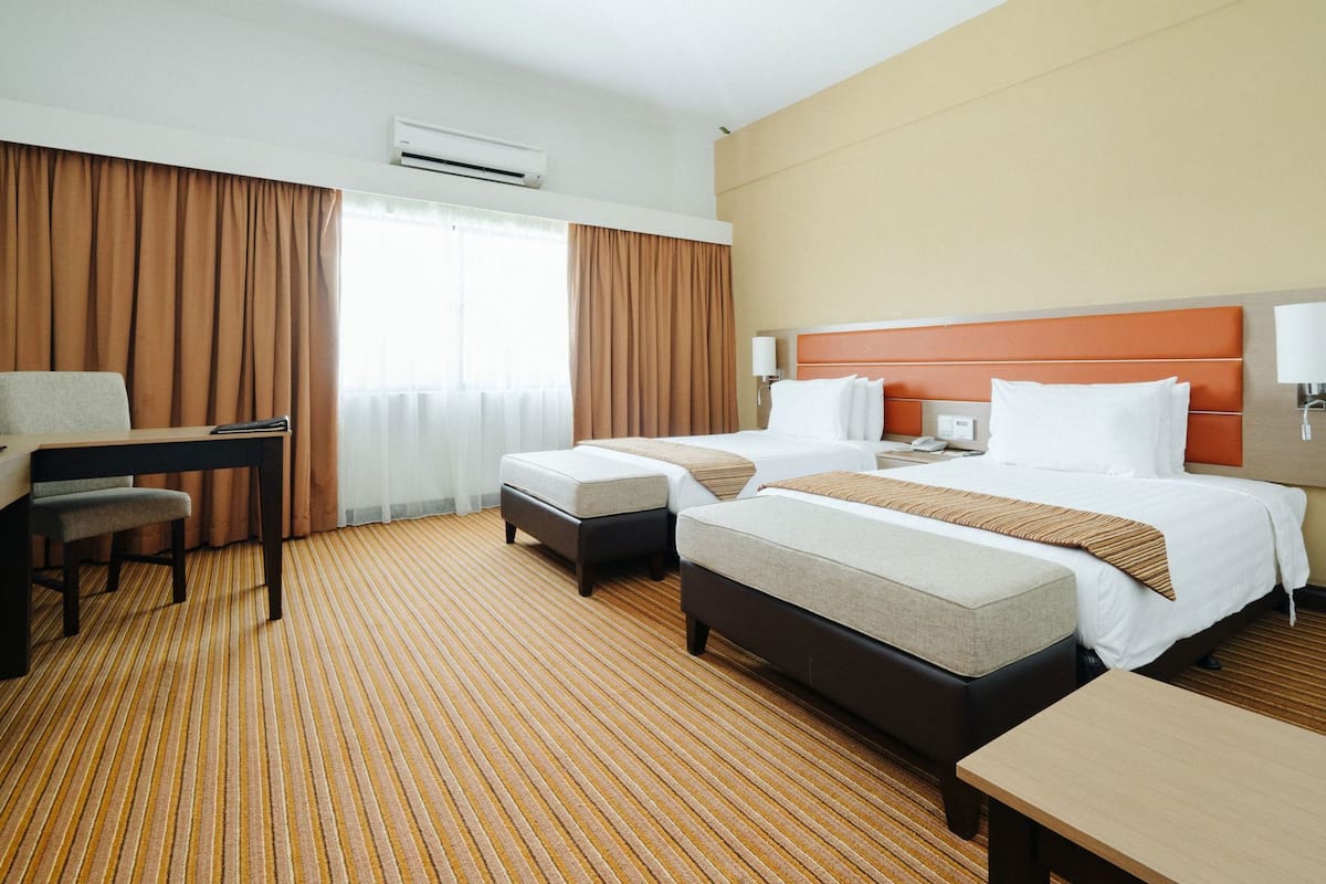 Minibar, in-room safe, desk, soundproofing