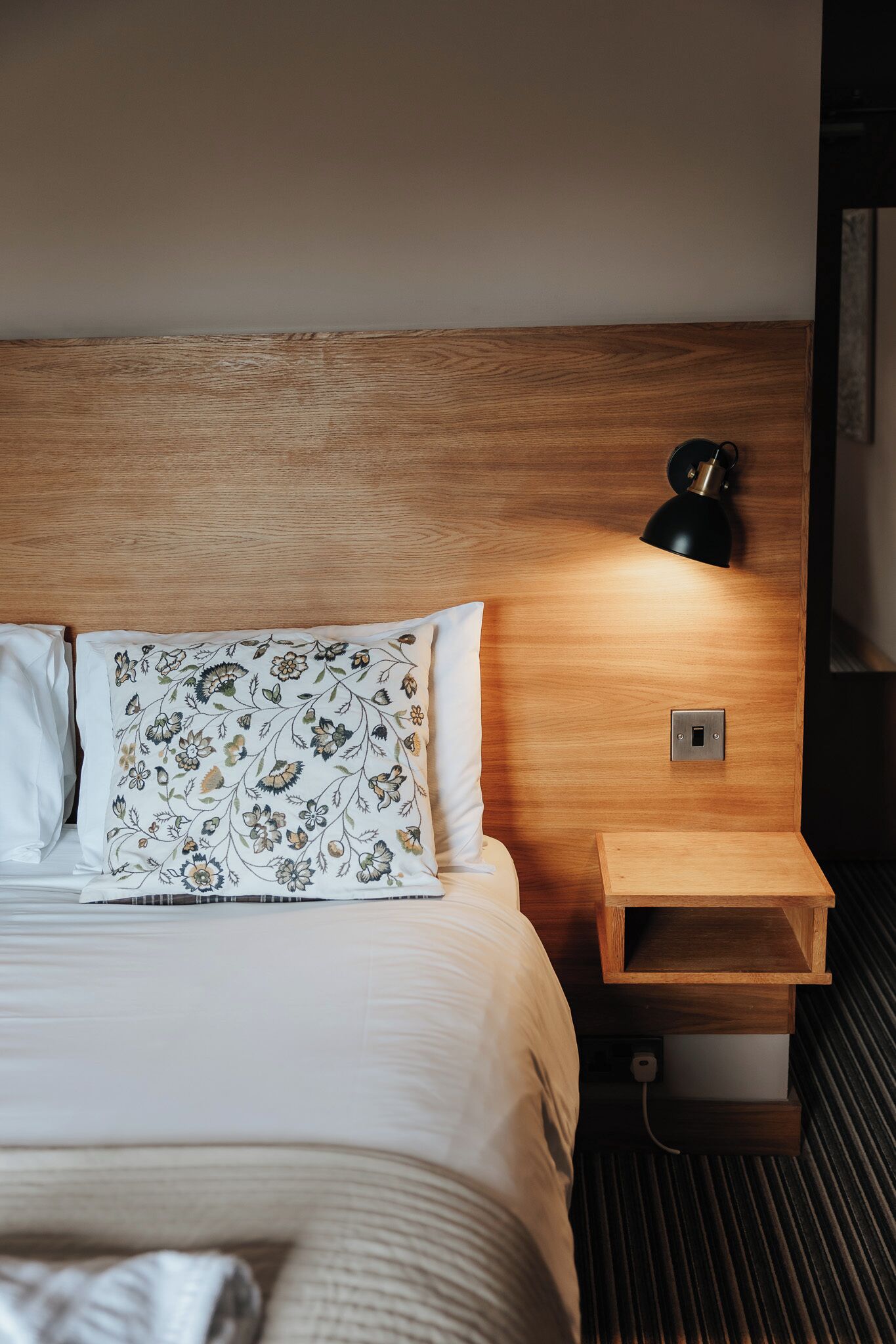 Economy Double Room, Ensuite | Desk, laptop workspace, iron/ironing board, free WiFi