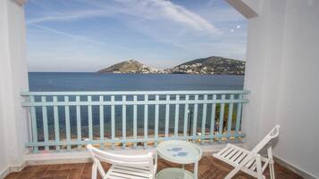 Standard Room, Sea View | Terrace/patio