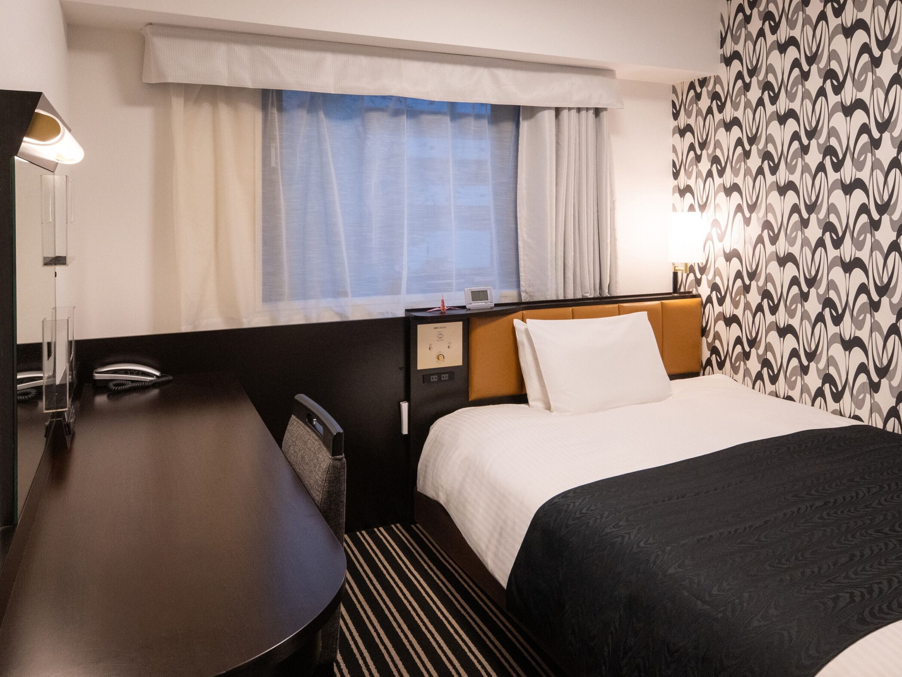 Chambre Simple, non-fumeurs | Couette en duvet d'oie, bureau, rideaux occultants, Wi-Fi gratuit