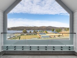 高级公寓, 1 间卧室, 阳台, 湖景 | 阳台景观