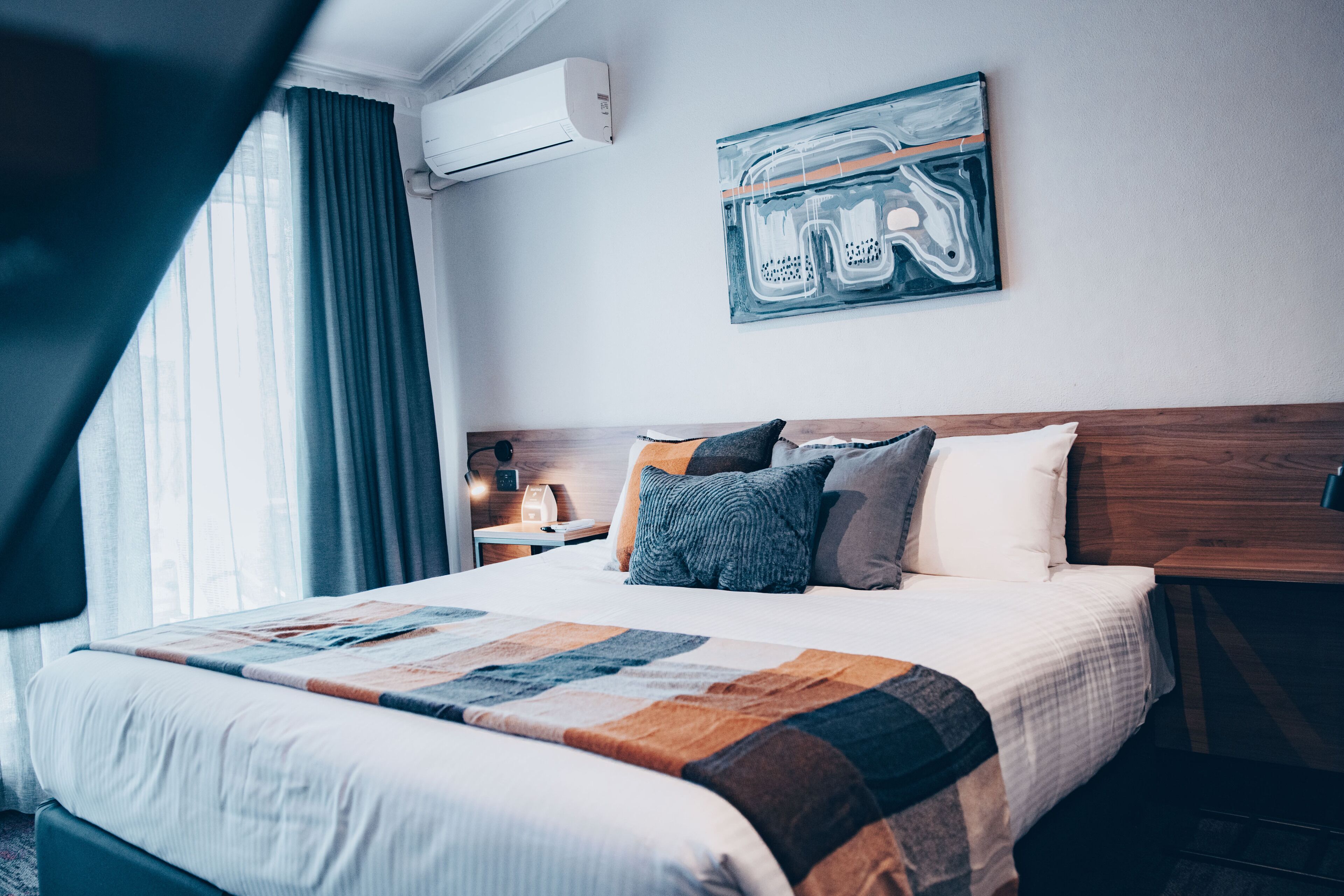 Superior Quadruple Room, Balcony, Lake View | Desk, laptop workspace, free WiFi, bed sheets