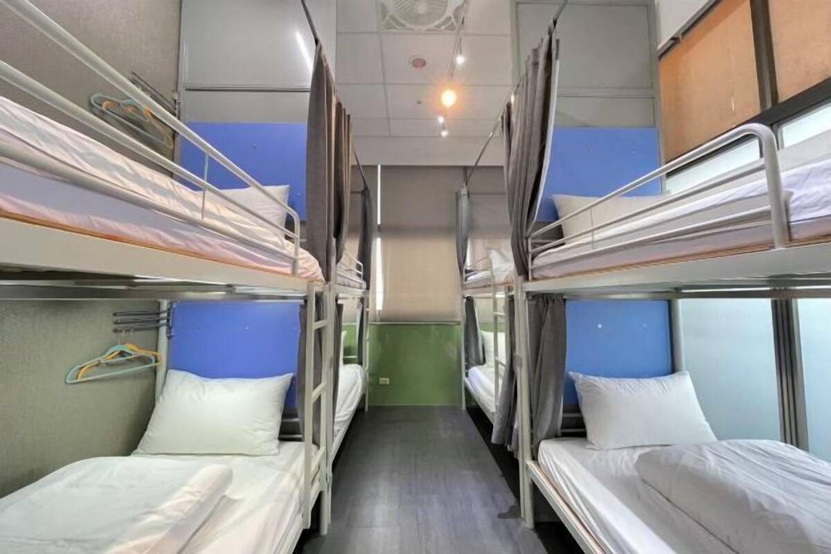 Cortinas blackout, sistema de insonorización y wifi gratis