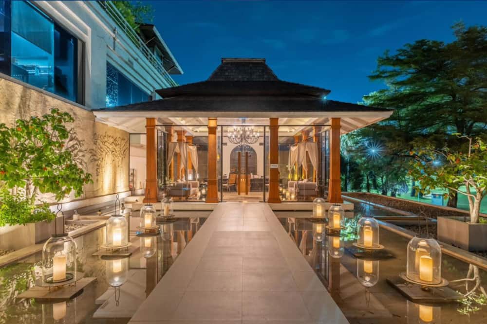 Hilton Bangkok Suvarnabhumi Golf Resort & Spa