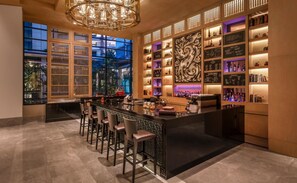 Lobby lounge - Hilton Bangkok Suvarnabhumi Golf Resort & Spa (Bang Phli)
