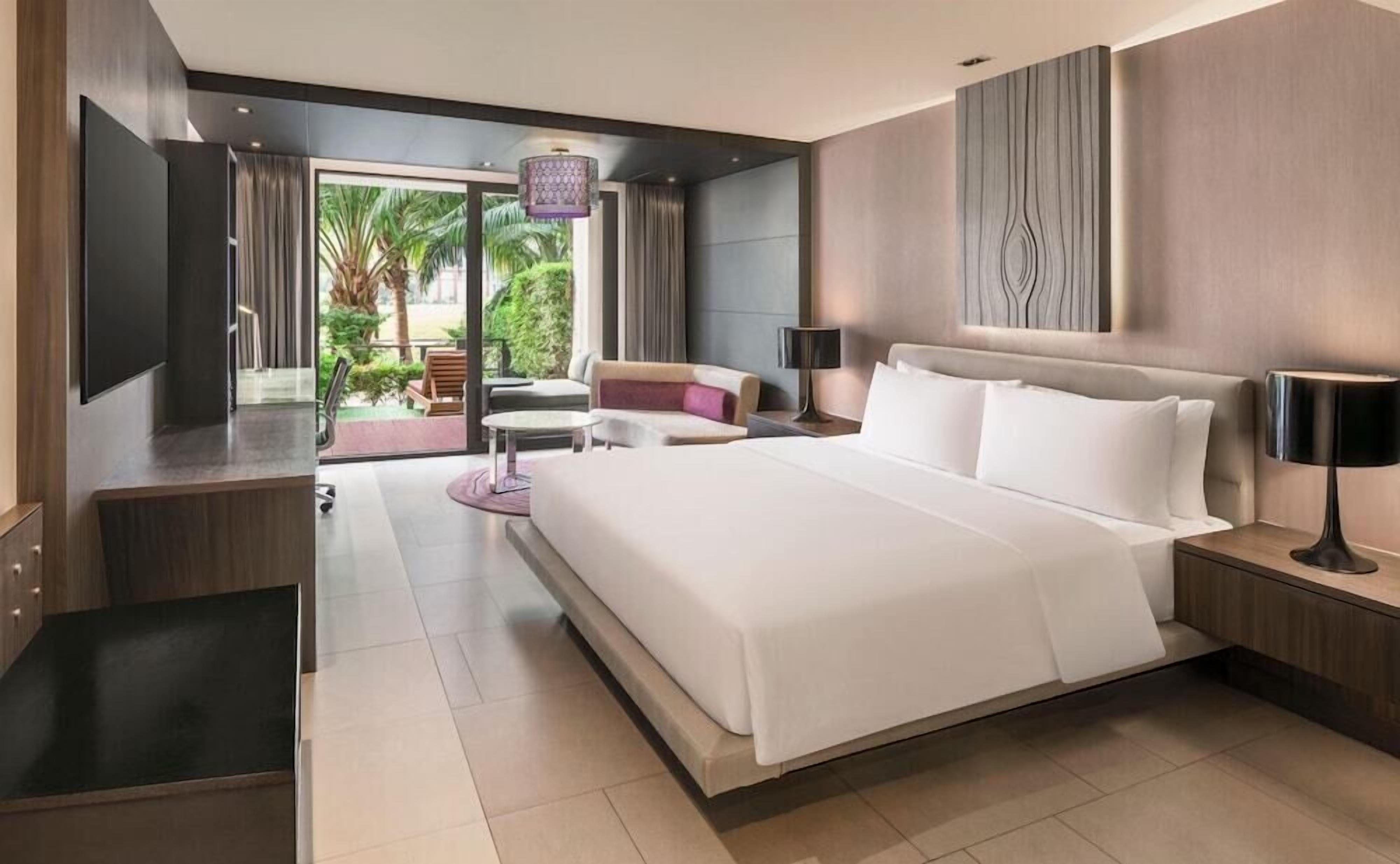 Ropa de cama de alta calidad, camas con pillow-top y minibar 