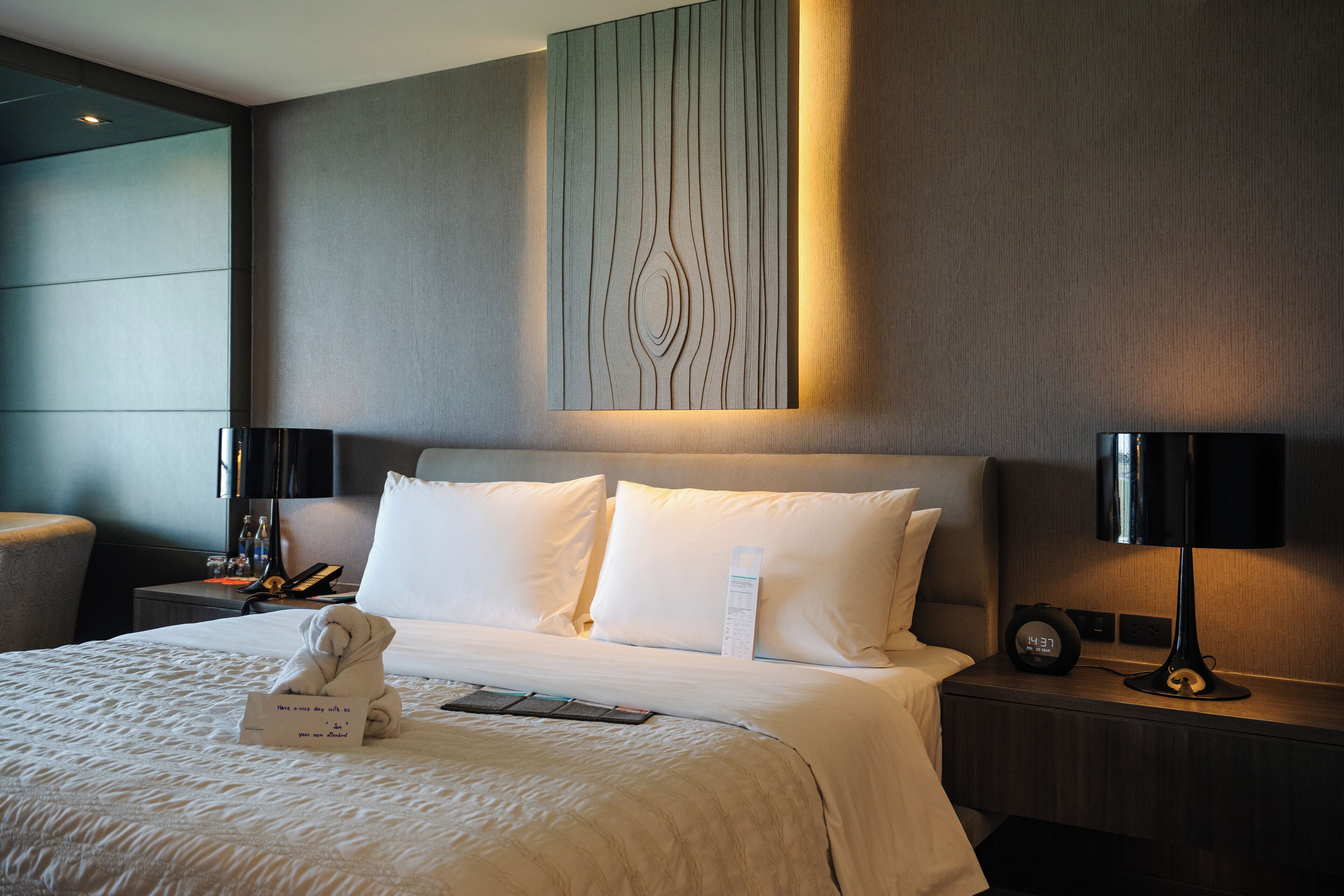 grand suite, 1 bedroom, non smoking, golf view (balcony) | 1 bedroom, premium bedding, pillow-top beds, minibar