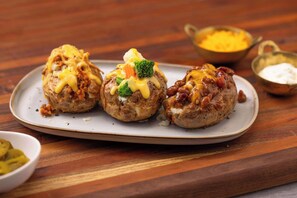 Food and drink - Drury Plaza Hotel St. Louis Brentwood (Brentwood)