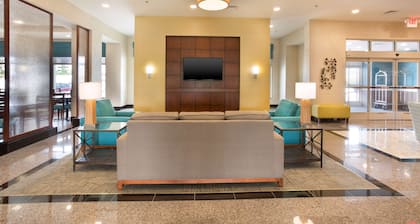 Drury Inn & Suites St. Louis Brentwood