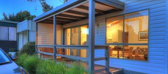 Airport Tourist Village Melbourne