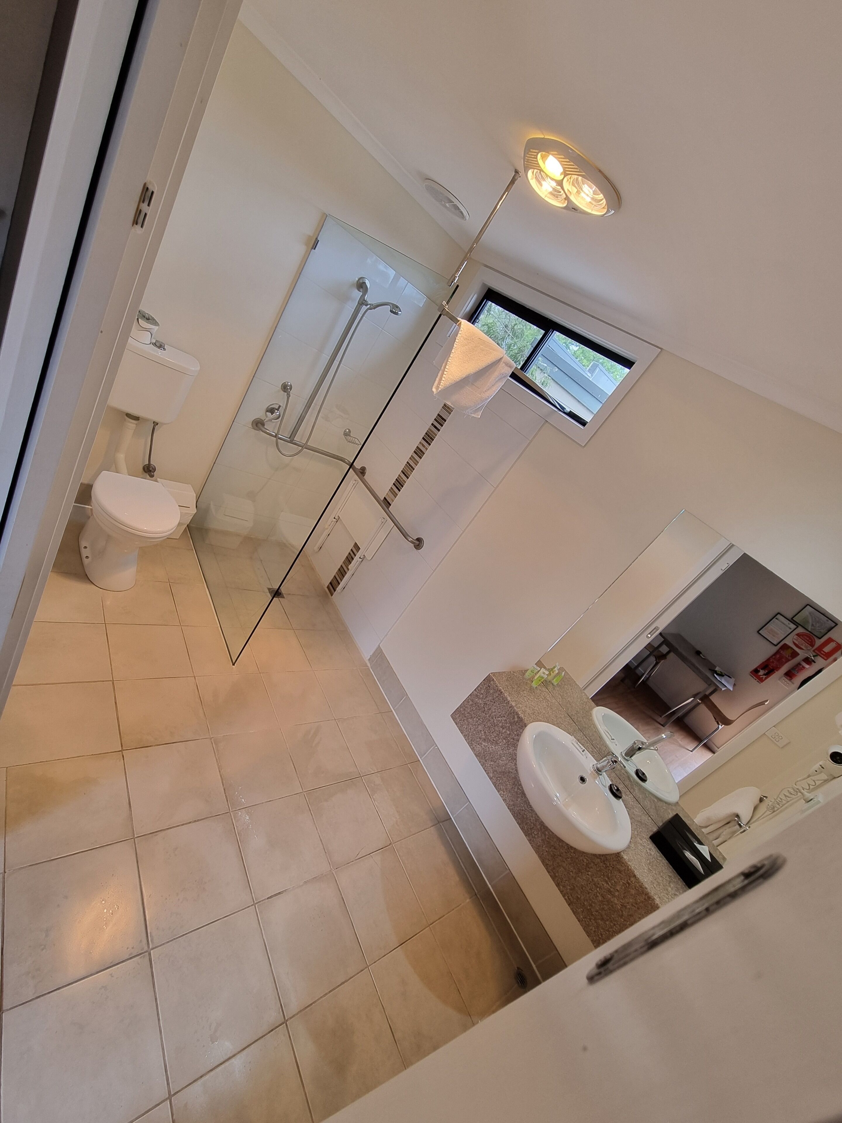 Photo - Airport Tourist Village Melbourne