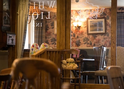 The White Lion Inn