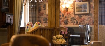 The White Lion Inn