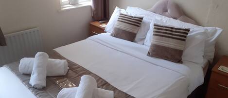 Standaard tweepersoonskamer, en-suite badkamer | 1 slaapkamer