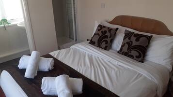 Standaard tweepersoonskamer, en-suite badkamer | 1 slaapkamer