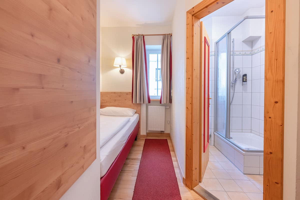 Basic Single Room