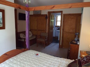 Chambre Double (4 Poster)