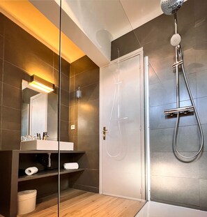 Shower, free toiletries, hair dryer, towels - L'Isolella (Pietrosella)