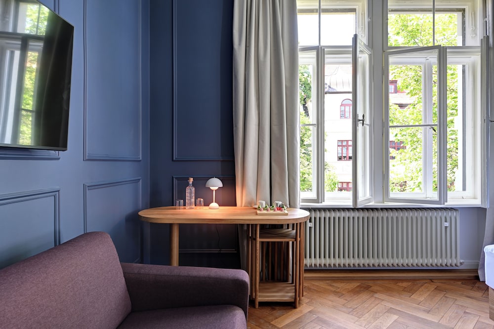 Hotel Uhland by null