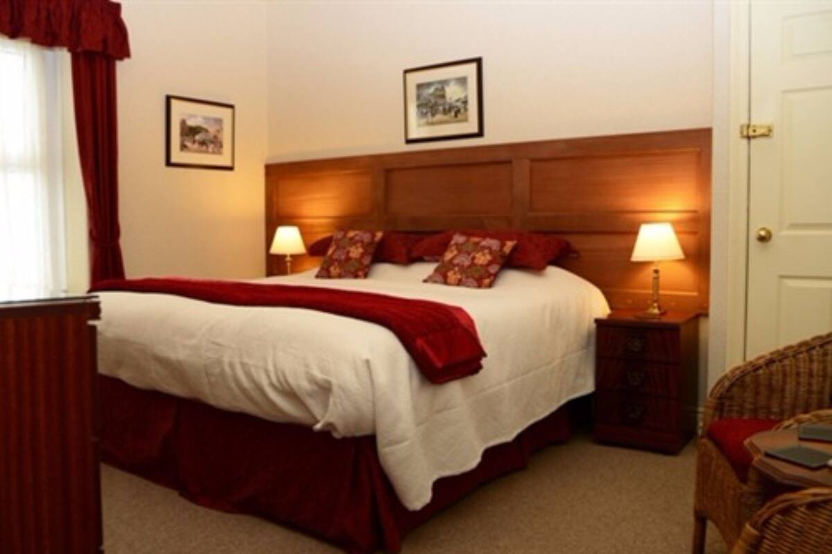 Superior Double or Twin Room | Iron/ironing board (on request), free WiFi