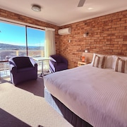 Ocean View Motor Inn