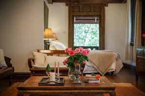 Upper House 3-Bedroom Suite | 5 habitaciones y sábanas de algodón egipcio 