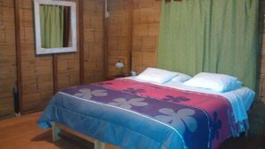 Chambre Standard avec lits jumeaux, vue piscine