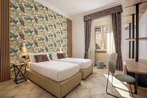 Superior Double or Twin Room | Down comforters, in-room safe, desk, laptop workspace - Hotel Ciao (Rome)