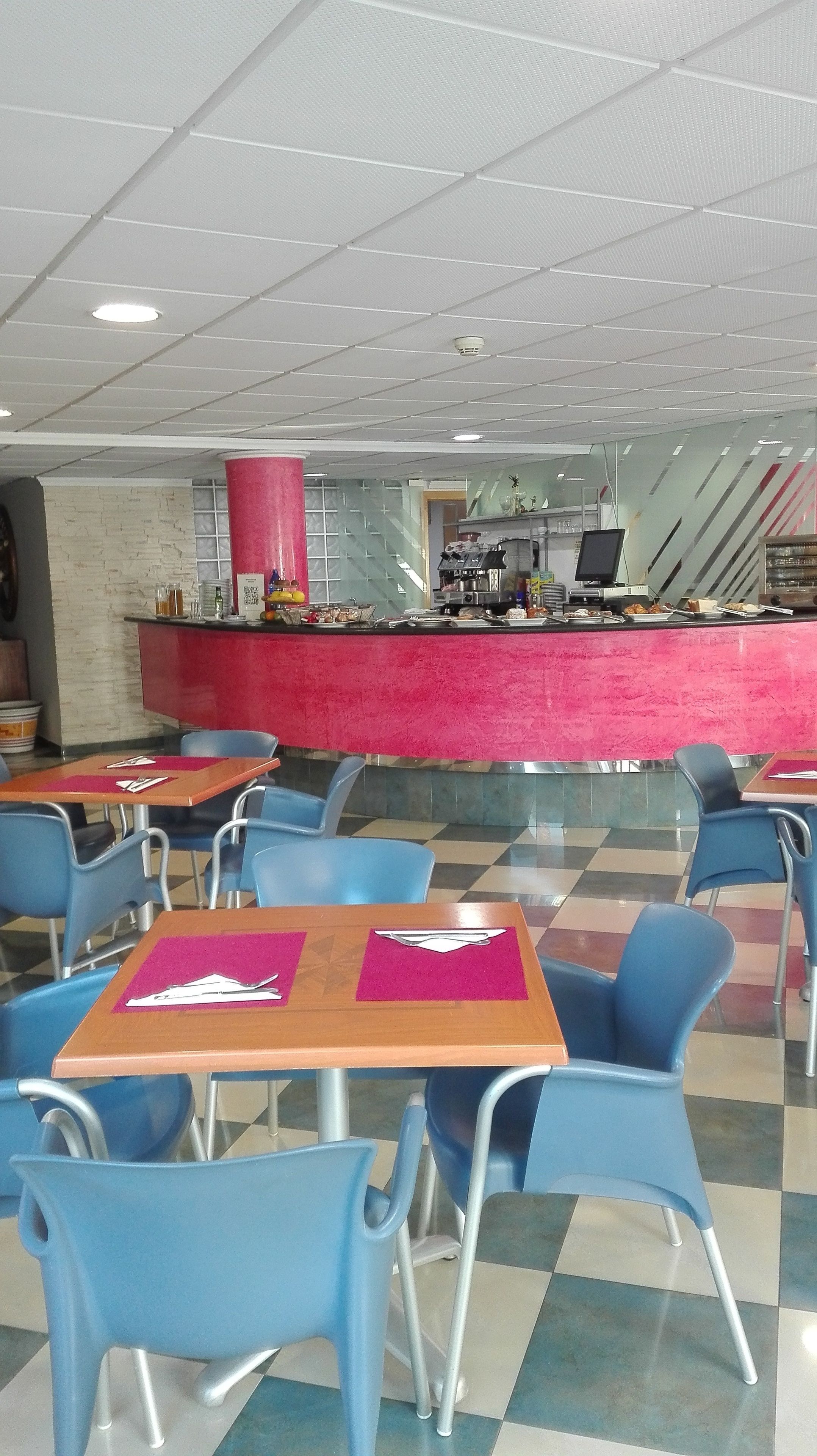 daily continental breakfast for a fee