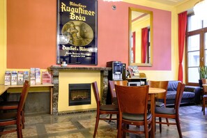 Lounge - Euro Youth Hotel (Munich)