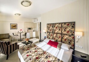 Deluxe Room - Shamai Suites Jerusalem (Jerusalem)