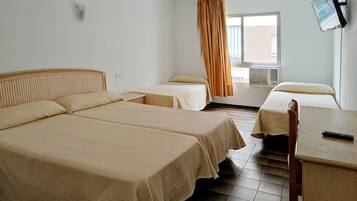 Quadruple Room | 1 bedroom, in-room safe, desk, free WiFi
