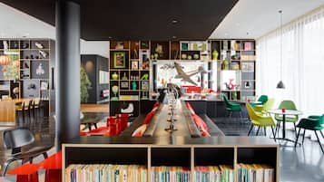 Sala de estar en el lobby