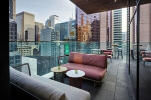 酒吧（店内）