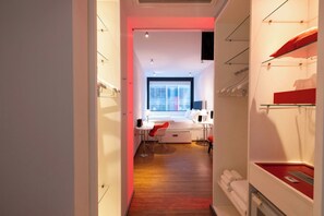 Premium bedding, pillow-top beds, in-room safe, desk