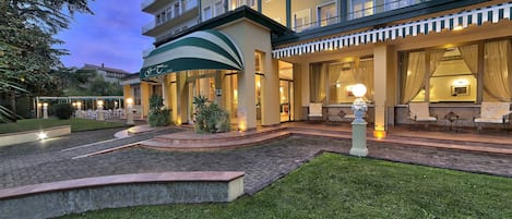 Front of property - evening/night