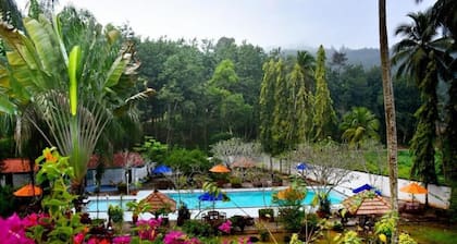 Ratnaloka Tour Inn
