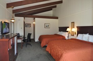 غرفة - سريران كبيران - على البحيرة | مكواة/لوح كي وواي فاي مجانًا وملاءات أسرّة